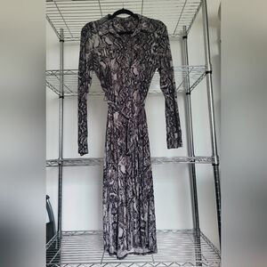 EUC snakeskin pattern INC dress size S